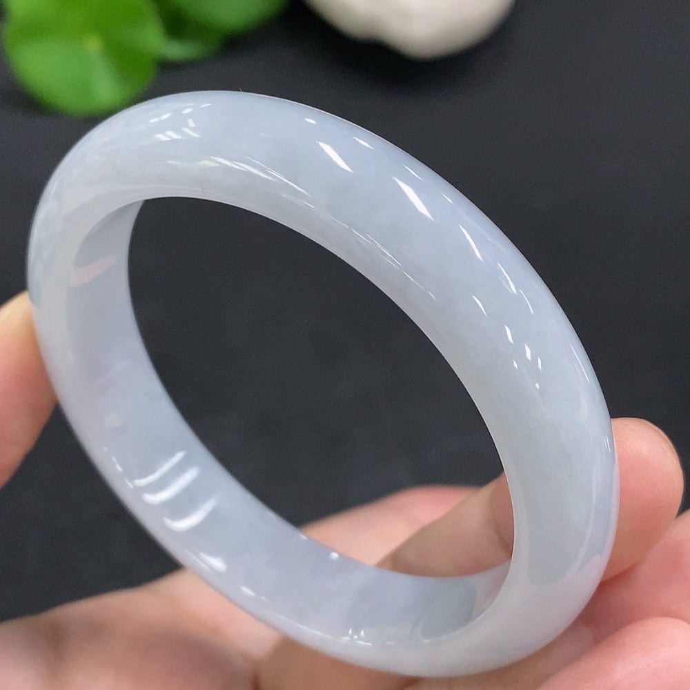 Jadeite Round Bracelet Size 53.2 Total Weight 45.025g