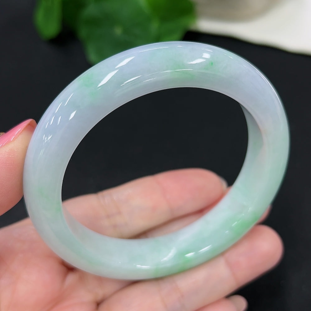 Jadeite Round Bangle