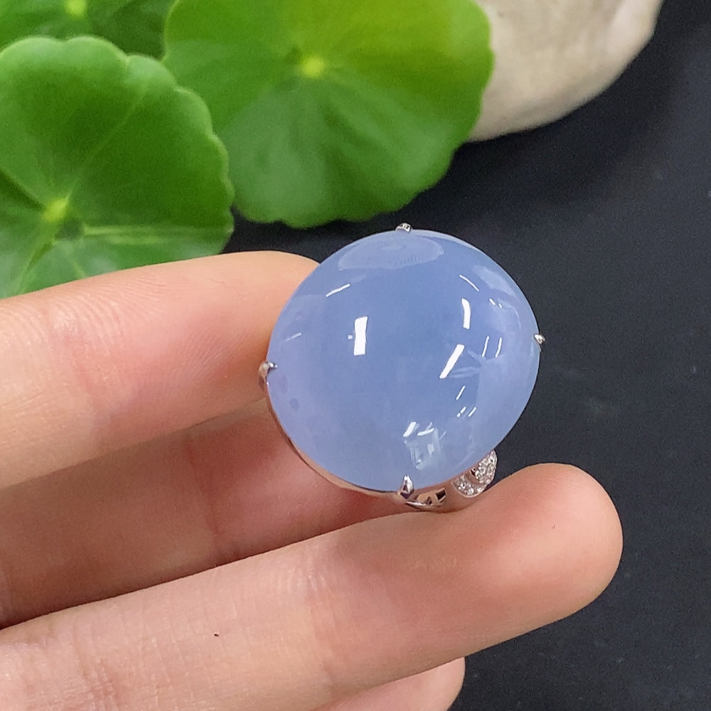Jadeite Cabochon Ring in 18K Gold Size 15 Total Weight Approx. 9.8g (Diamond Accented)