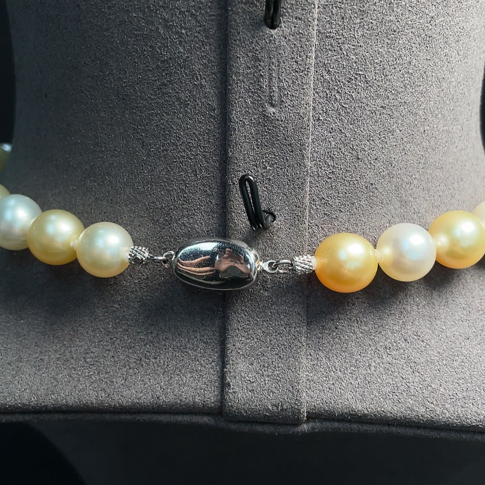 Seawater Pearl Strand Non-Gold Setting Size 9.3-11.7mm Approx. Total Weight About 63.86g Color Origin Undetermined