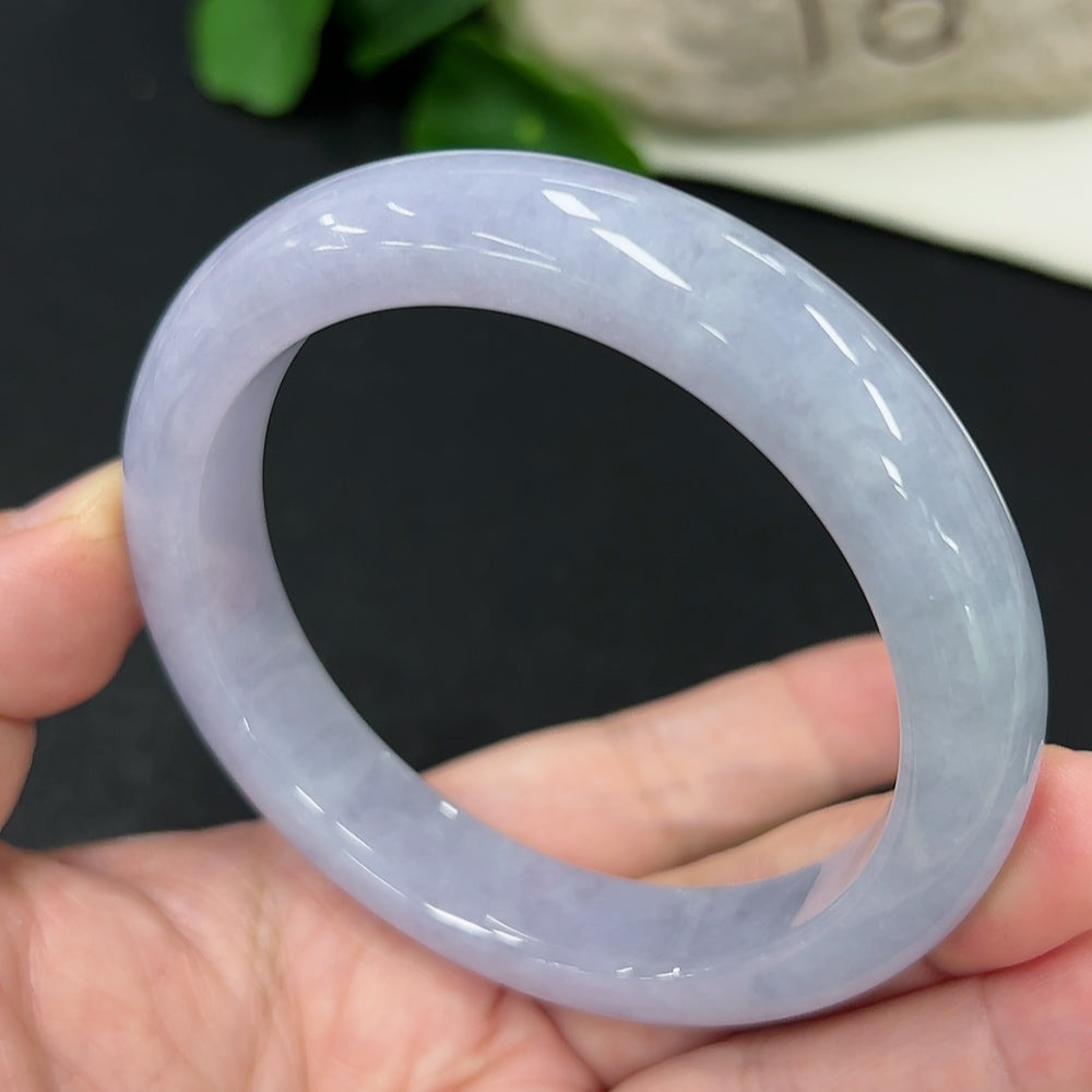 Jadeite Round Bangle Size 59.6 Total Weight Approx. 66g