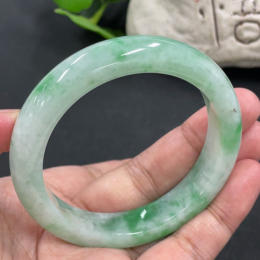 Jadeite Round Bangle Total Weight Approx. 52.3g Size 53.1
