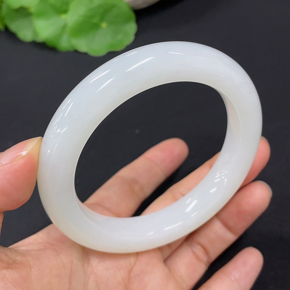 Hetian Jade Round Bracelet Size 56.5 Total Weight Approx. 63.7g