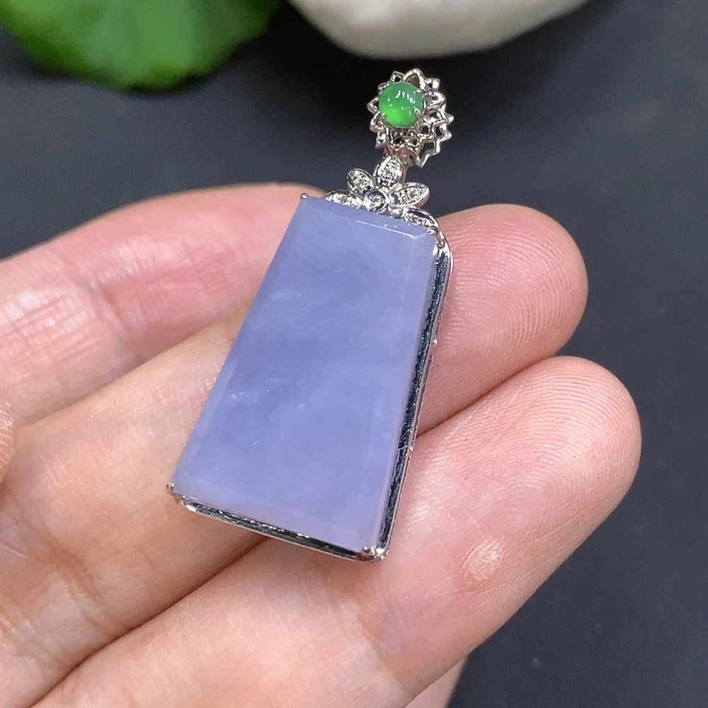 Jadeite Plain Pendant Pendant with 18K Gold Setting, Total Weight Approx. 3.8g