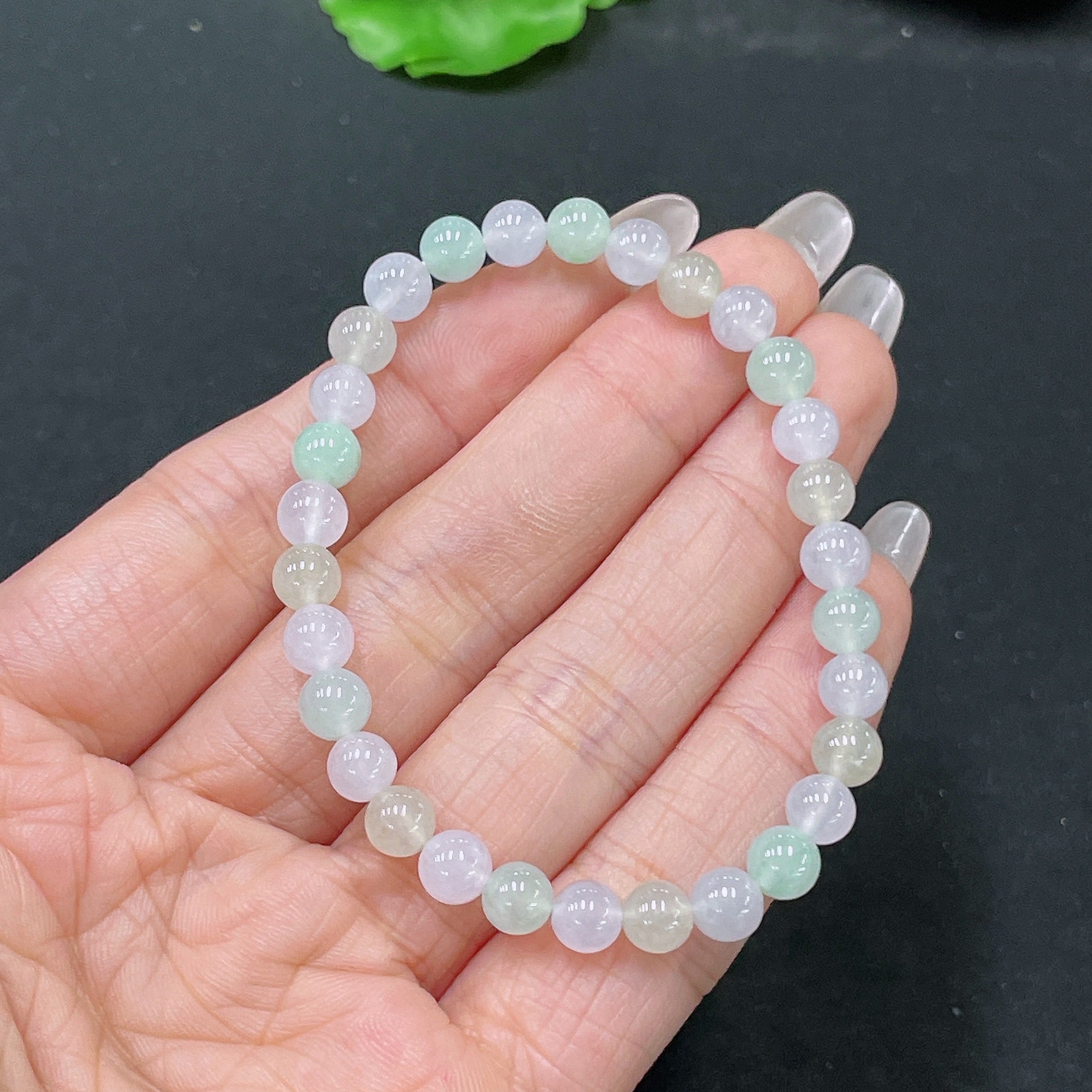 Jadeite Bracelet Approx. 5.6mm Total Weight Approx. 10.12g