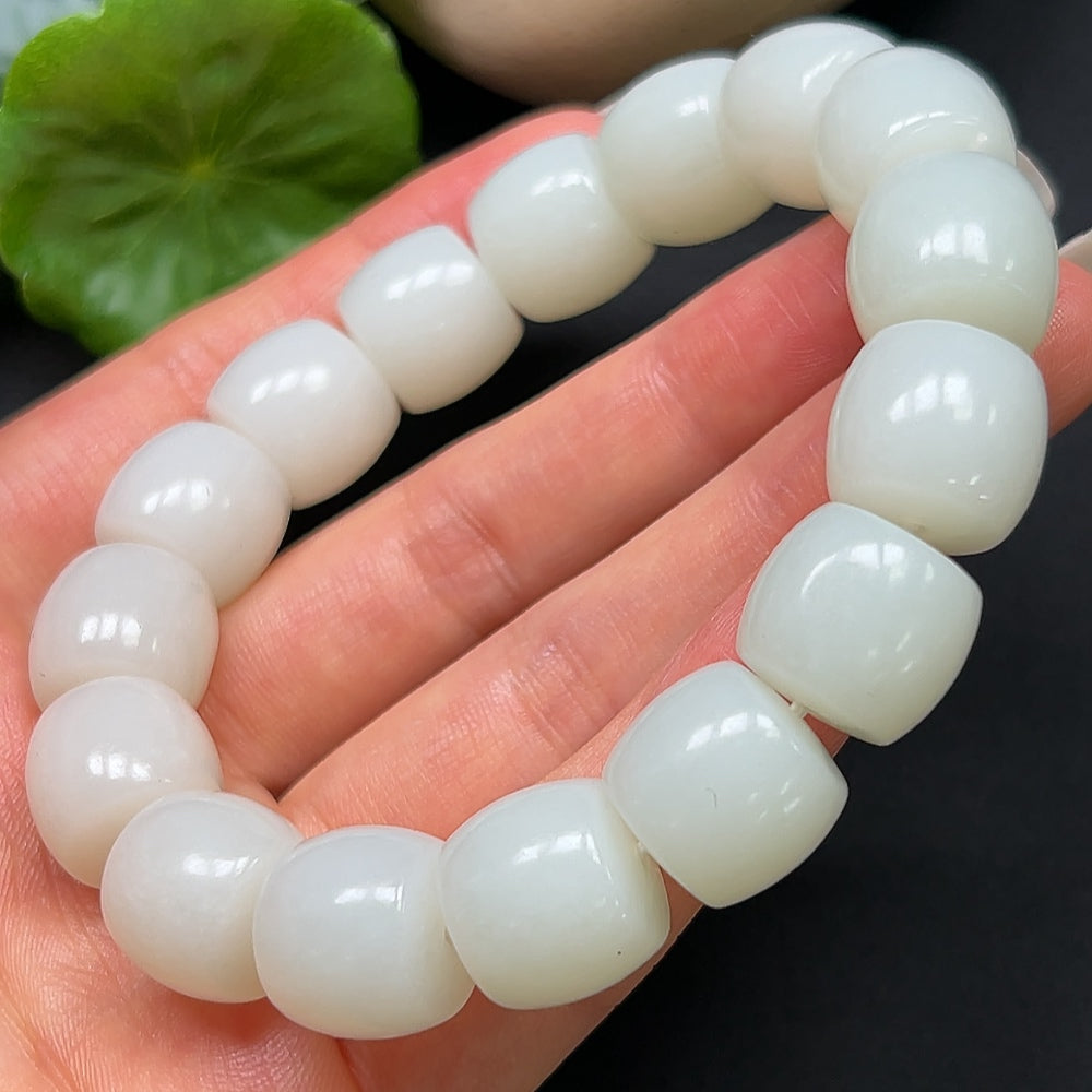 Hetian Jade Bracelet 14mm Approx. 74.43g