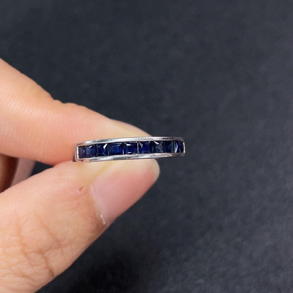 18K blue sapphire gemstone ring by HUILIU HQ, size 14, featuring vibrant blue sapphires and a polished gold band.