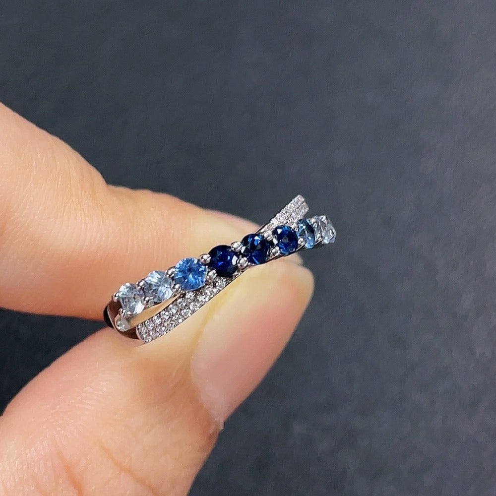18K blue sapphire ring with diamond accents from HUILIU HQ, size 14, 2.2mm gemstones, total weight 2.95g.