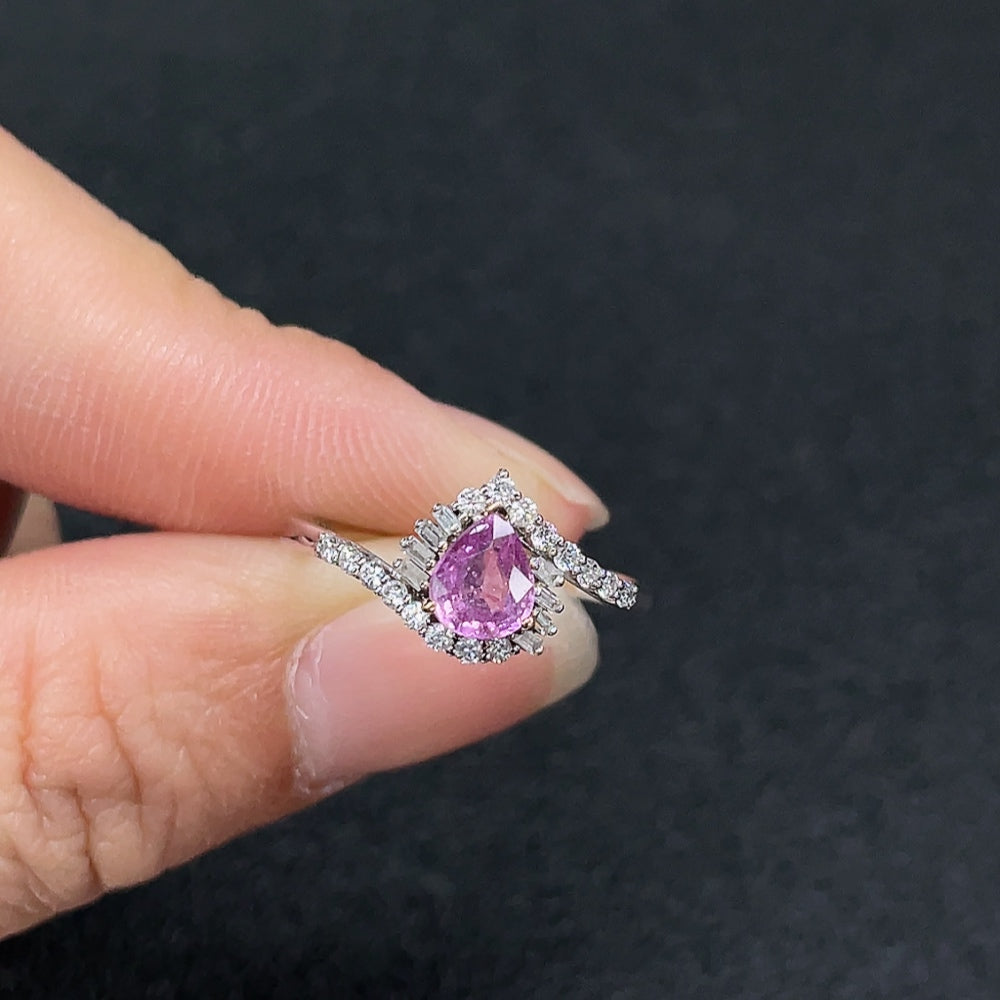 HUILIU HQ sapphire ring with 18K gold and diamond accents, size 14, featuring a 6.1x4.5mm sapphire gemstone.