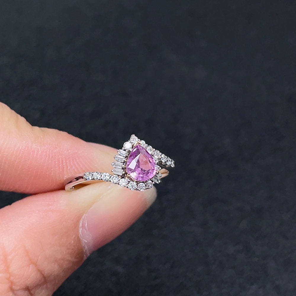 HUILIU HQ sapphire ring with 18K gold and diamond accents, size 14, featuring a 6.1x4.5mm gemstone.