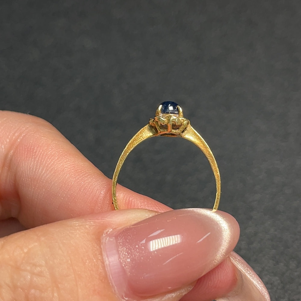 Huiliu Certified Sapphire Ring with no inscription, showcasing a gemstone surface content of 73%, elegant jewelry piece.