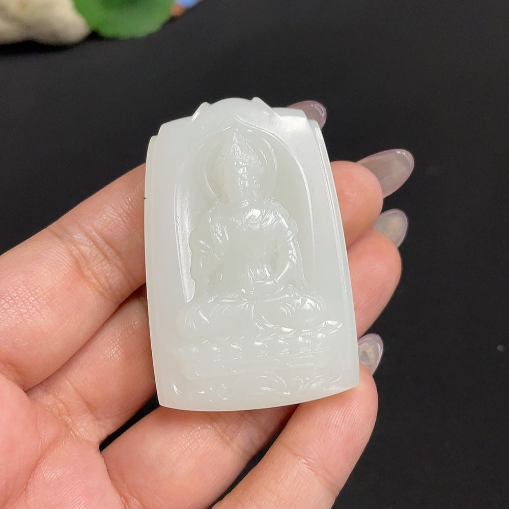 Hetian Jade Pendant featuring Guanyin figure, crafted from HUILIU HQ jade, weighing approximately 41g, detailed and polished.
