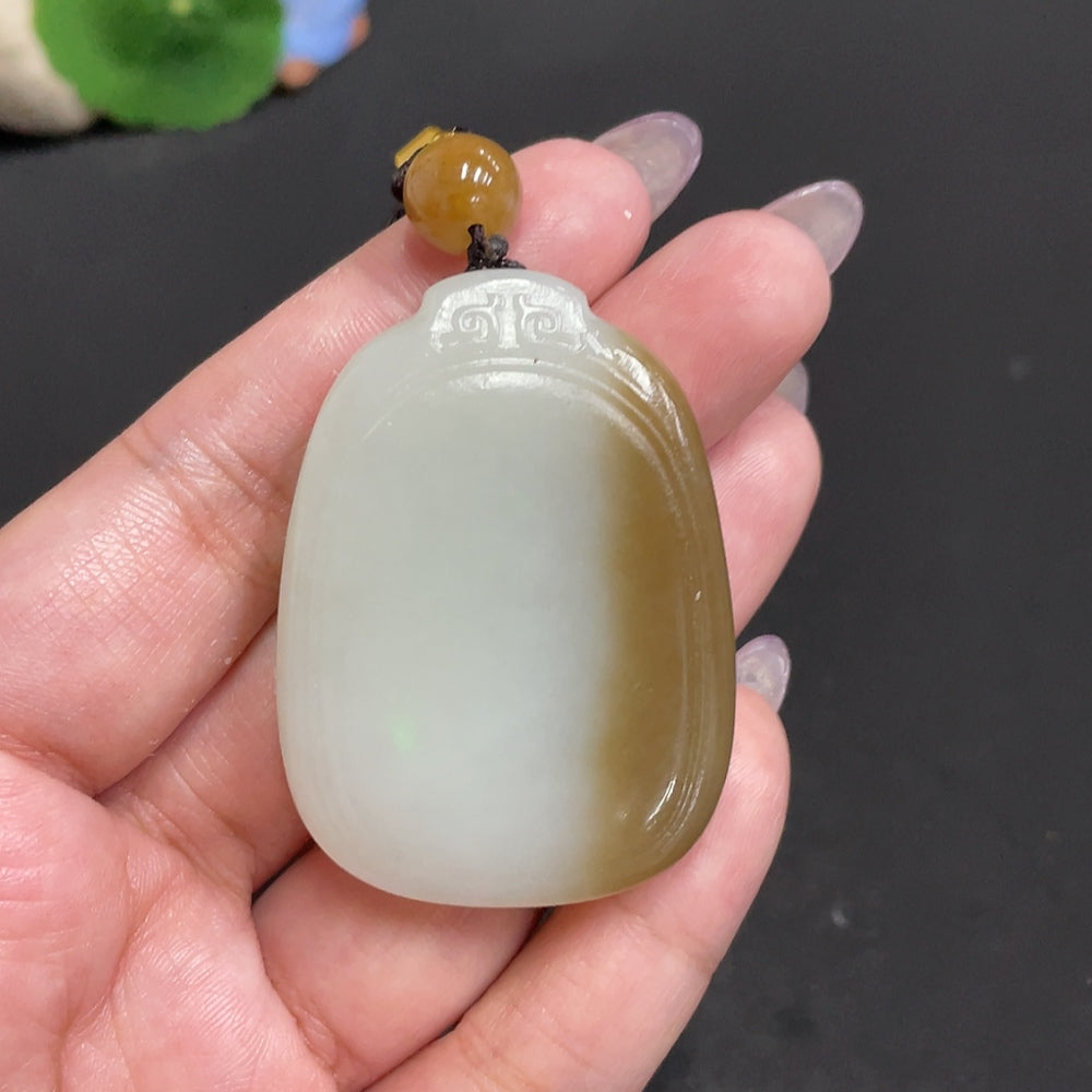 Huiliu HQ Hetian Jade Pendant with plain design, certified jade jewelry featuring smooth, polished surface and natural stone appearance.