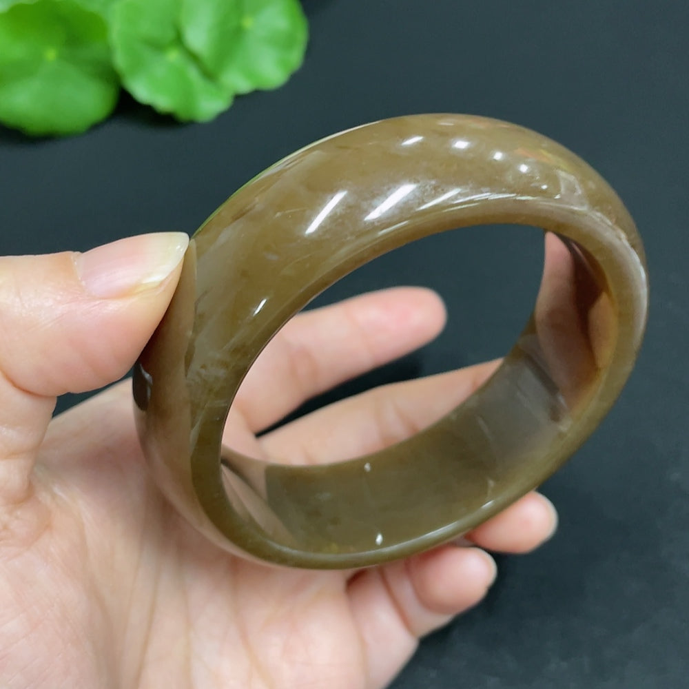 Hetian jade round bracelet by HUILIU HQ, size 59.3, weighing approx. 89.5g, showcasing smooth polished jade beads.