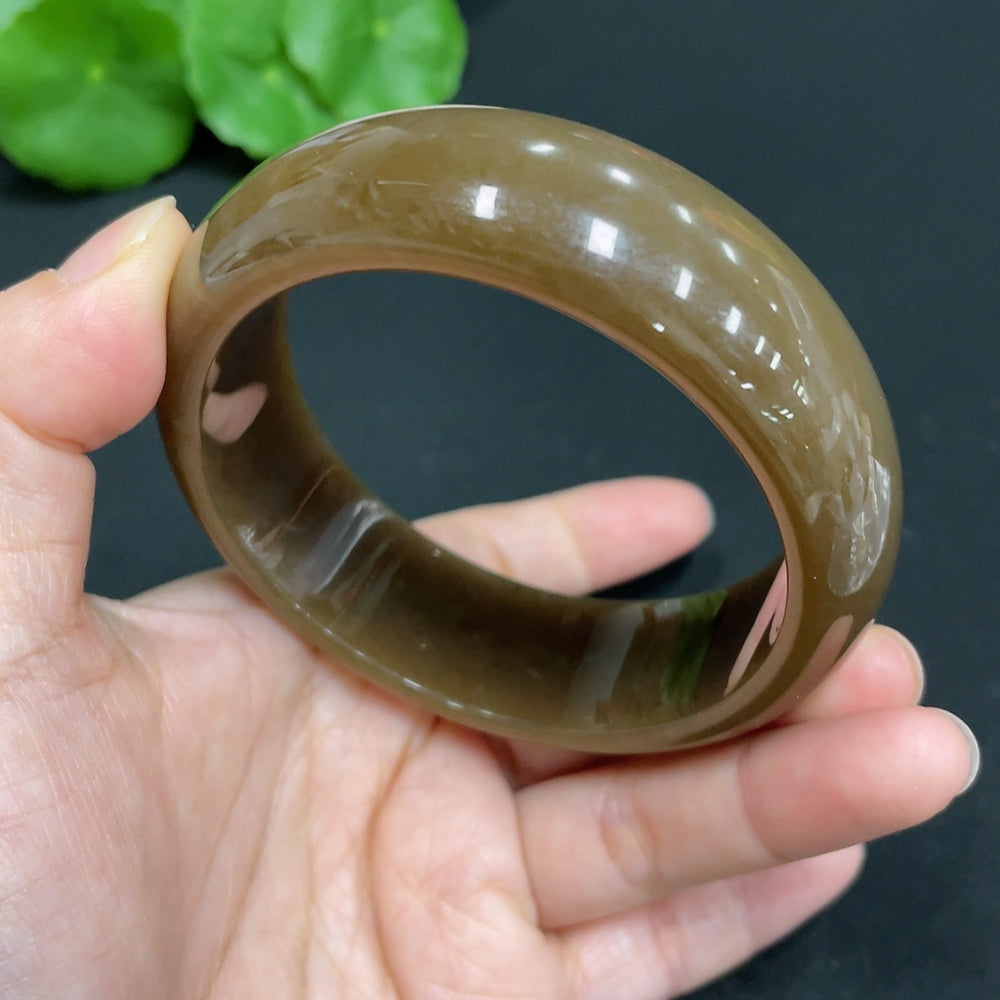 Hetian jade round bracelet by HUILIU HQ, size 59.3, with a total weight of approximately 89.5g, showcasing smooth jade beads.