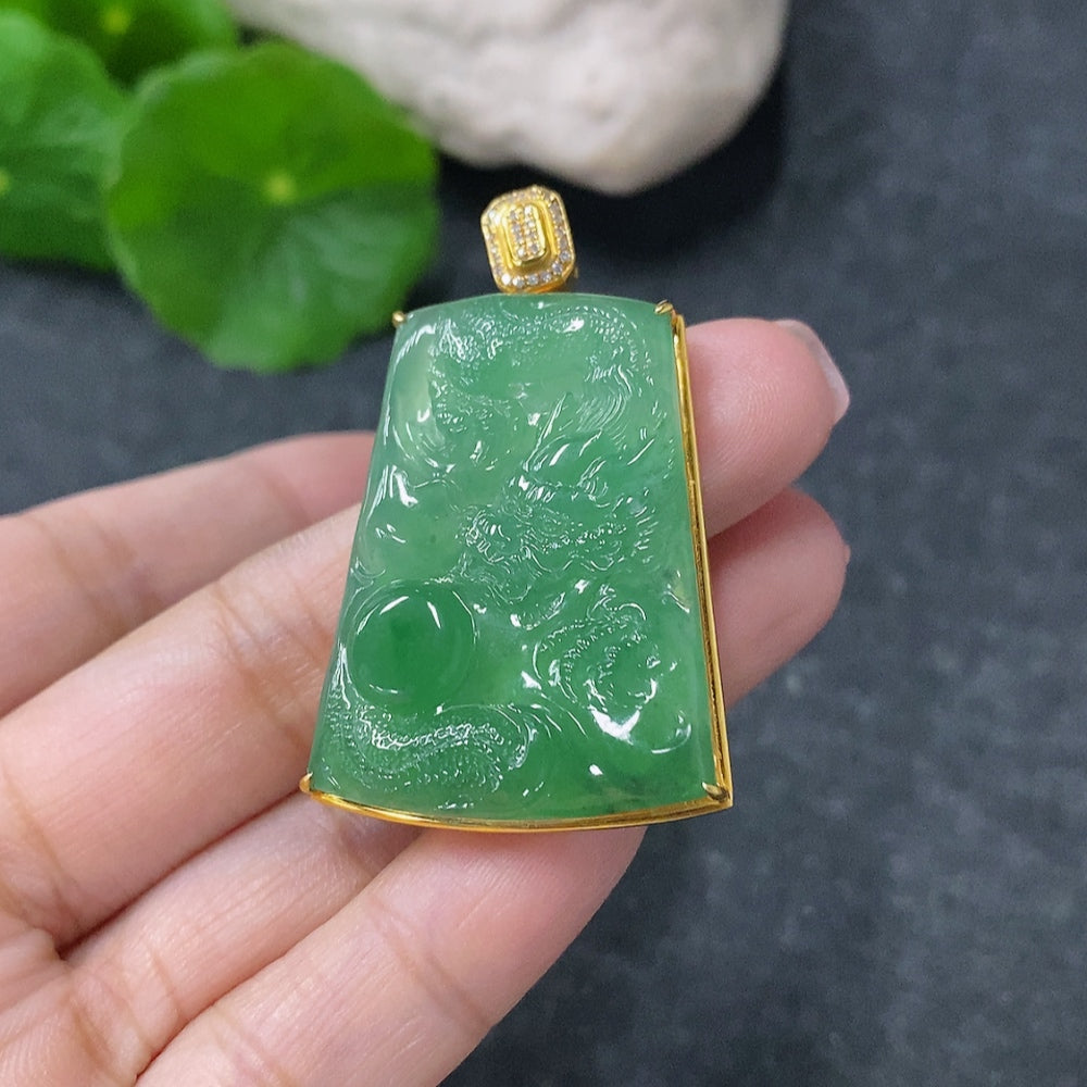 Huiliu certified jadeite dragon pendant with diamond accents, showcasing intricate carving and shimmering gemstones.