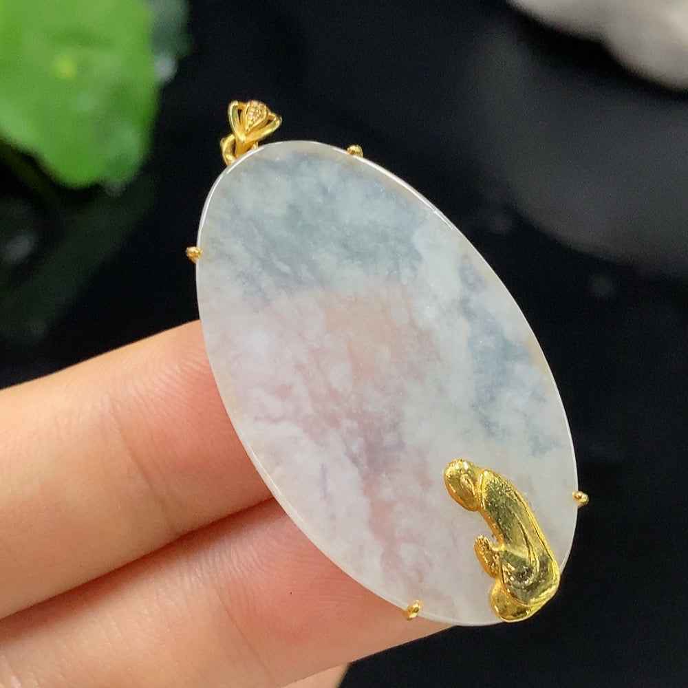 HUILIU HQ jadeite Enlightenment pendant in 18K gold, showcasing smooth jade stone with gold accents, total weight approx. 6.1g