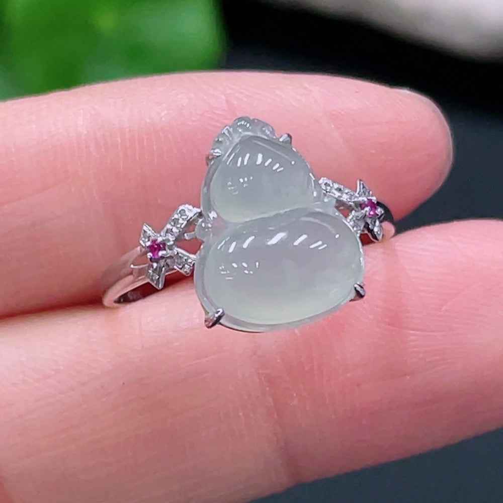 HUILIU HQ Jadeite gourd inlay ring with 18K gold band, size 17, featuring a polished jade stone and delicate gold accents.