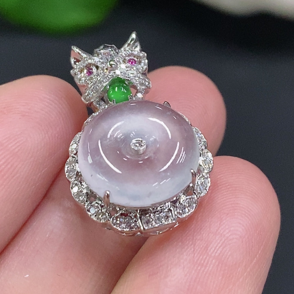 HUILIU HQ jadeite inlaid pendant with gold surface, diamond accents, showcasing smooth jade surface and elegant design.