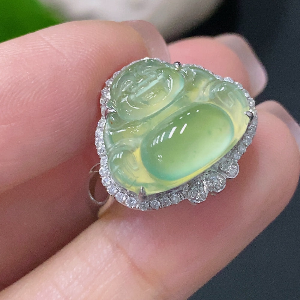 HUILIU HQ jadeite inlaid ring in 18k gold with diamond accent, size 14, weighing approximately 3.52g.