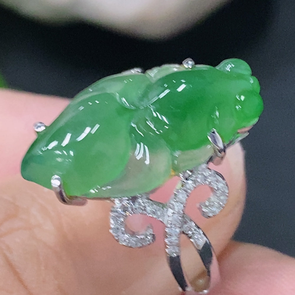 HUILIU HQ jadeite inlaid ring with 18k gold and diamond, size 15, about 4.64g, showcasing intricate jade and diamond details.