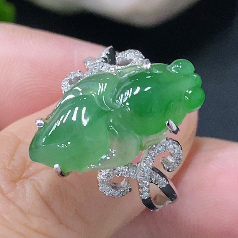 HUILIU HQ jadeite inlaid ring with 18k gold and diamond, size 15, weighing about 4.64g, showcasing intricate craftsmanship.