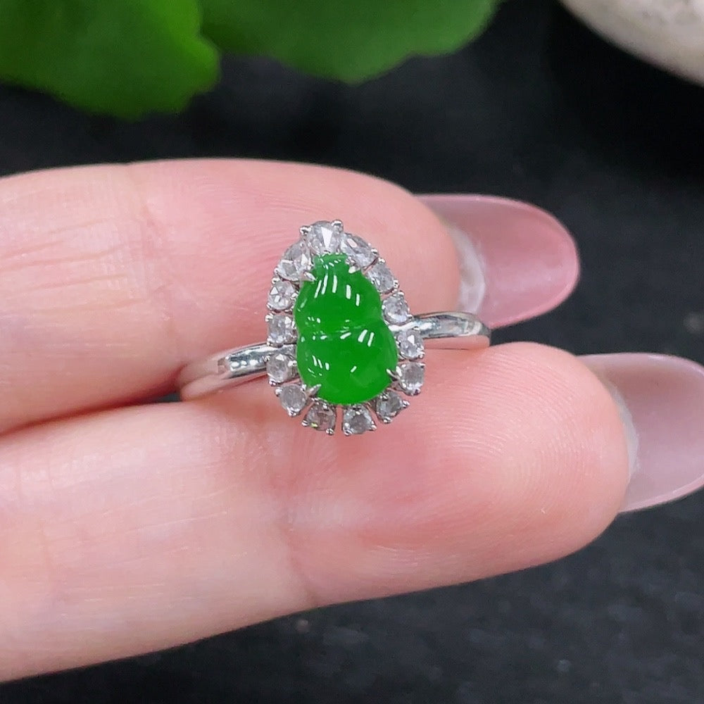 Huiliu Certified Jadeite Inlaid Ring with diamond accents, featuring intricate jade and diamond details on a polished ring band.