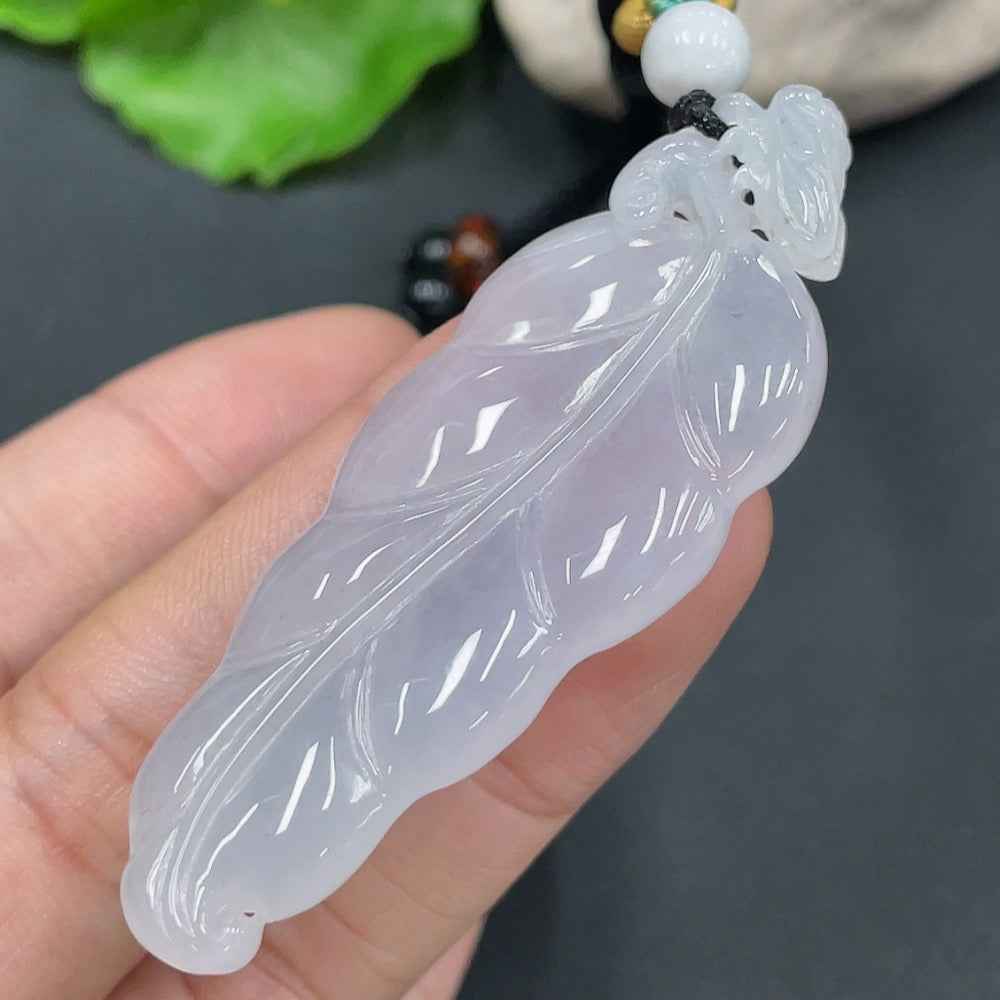 HUILIU HQ jadeite leaf pendant weighing 16.072g, featuring a detailed jade leaf design on a smooth jade surface