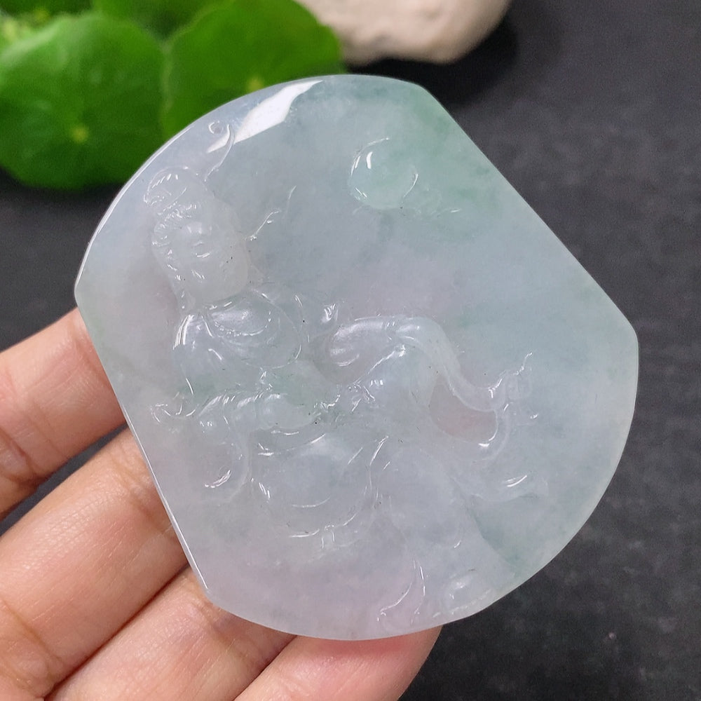Jadeite Guanyin pendant from HUILIU HQ, intricately carved, weighs approximately 40.73g, showcasing detailed craftsmanship.