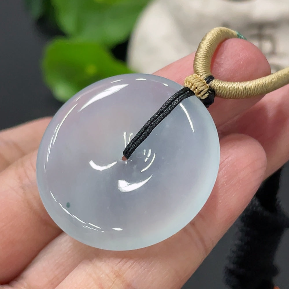HUILIU HQ Jadeite pendant with peace buckle, weighing approximately 14g including rope, showcasing smooth green jade craftsmanship.