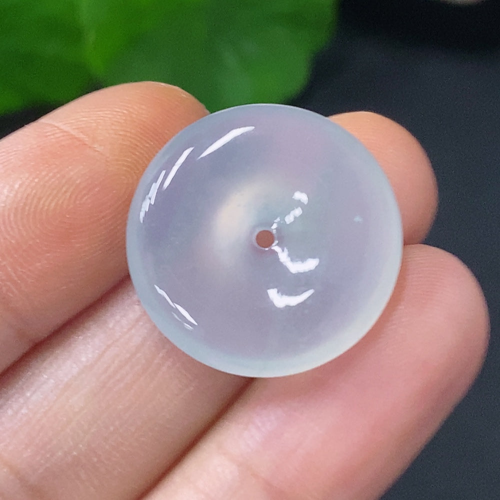 HUILIU HQ jadeite pendant with peace buckle, approximately 3.65g, showcasing smooth green jade with intricate design details.