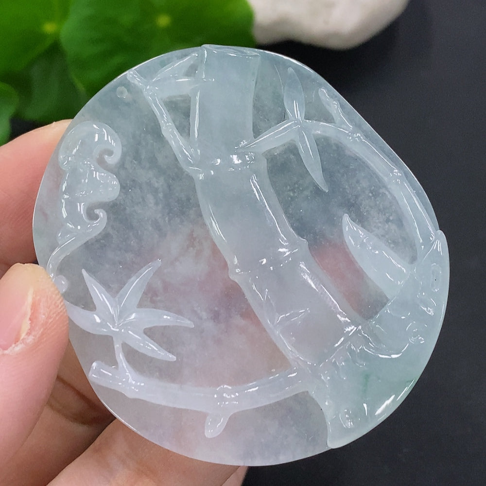 HUILIU HQ Jadeite Pendant Rising Joint design, smooth green jade with natural variations, approx. 35.84g weight.
