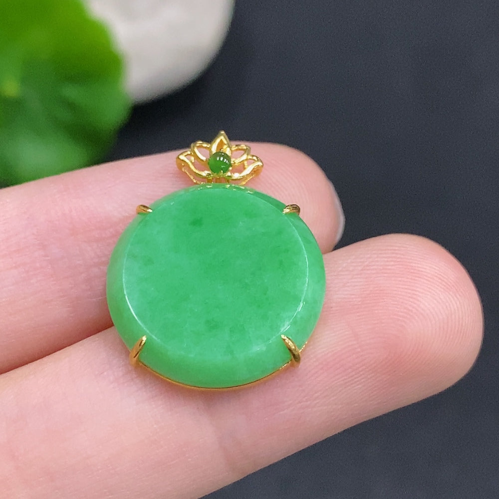 HUILIU HQ jadeite plain pendant with 18K gold setting, showcasing smooth green jade stone on a delicate gold bail.