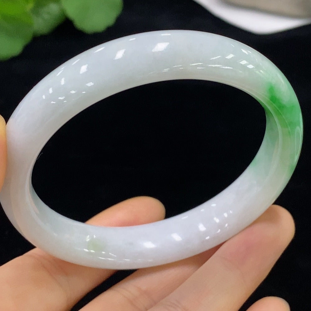 HUILIU HQ jadeite round bangle, size 58.4, smooth polished jade jewelry with an approximate weight of 57.51g.