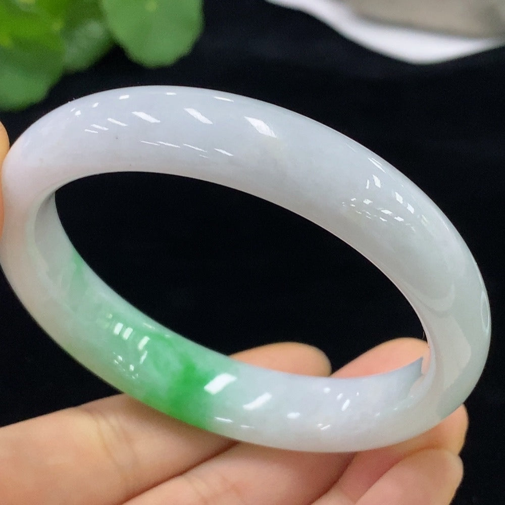HUILIU HQ jadeite round bangle, size 58.4, smooth polished surface, weight approx. 57.51g, showcasing elegant green jade jewelry.