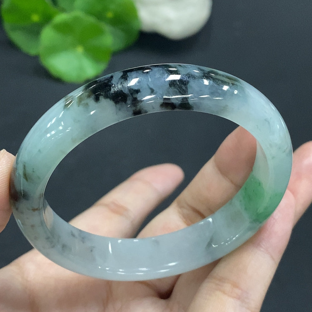 HUILIU HQ jadeite round bracelet, size 55.5, with mineral components, showcasing smooth polished jadeite beads on a white background.