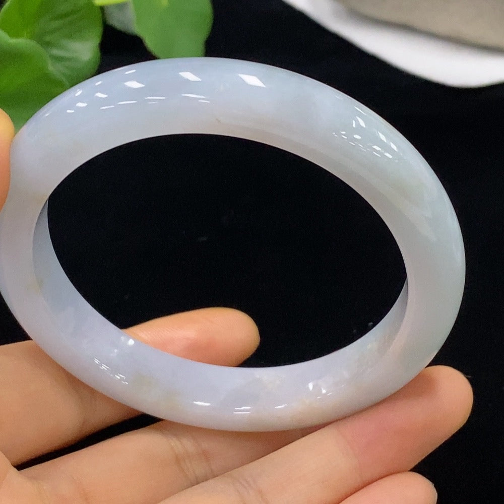 HUILIU HQ jadeite round bracelet, size 59.1 with a total weight of 59.7g, featuring smooth, polished jade stones.