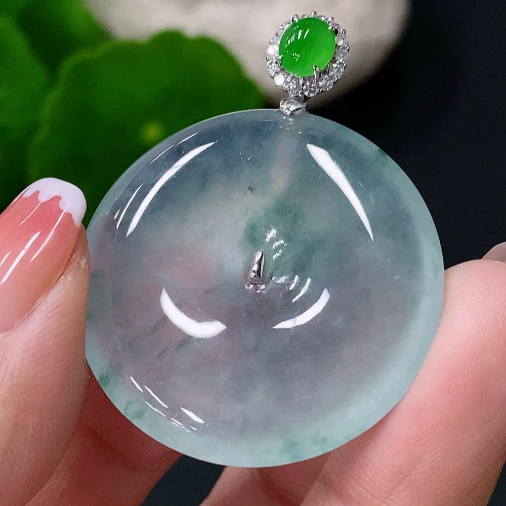 Natural Grade A Jadeite pendant with peace knot design, 18K gold accents, weighing approx. 11.28g, Huiliu certified jade jewelry.