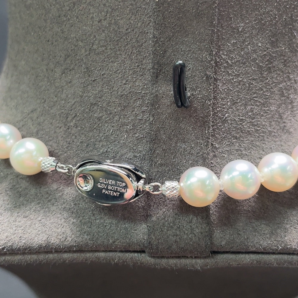 HUILIU HQ seawater pearl necklace with 8.2mm pearls, non-gold, total weight approximately 42.6g, elegant jewelry piece.