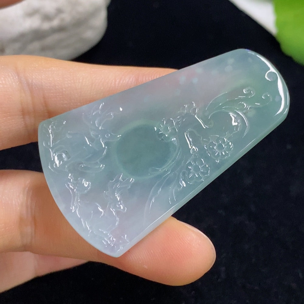 Jadeite deer pendant with detailed carving, weighing approximately 14.62g, crafted from high-quality jade by HKHQ.