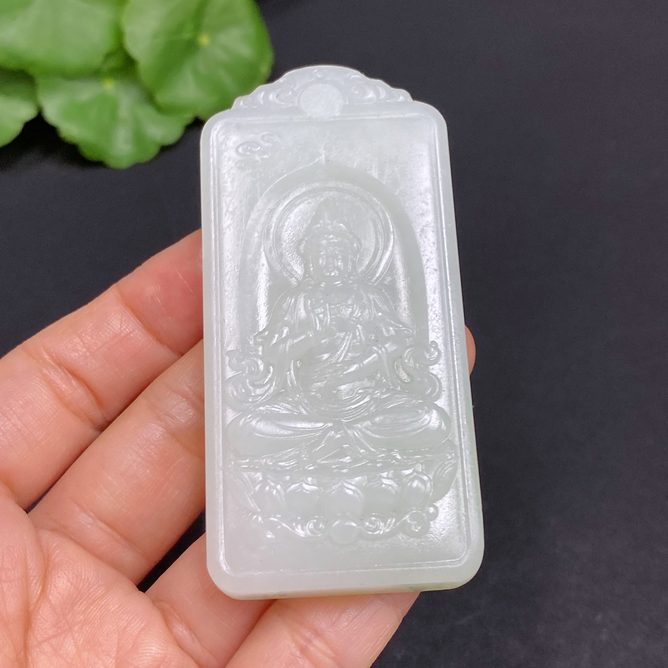Hetian Jade Pendant Guanyin Total Weight Approx. 59.7g