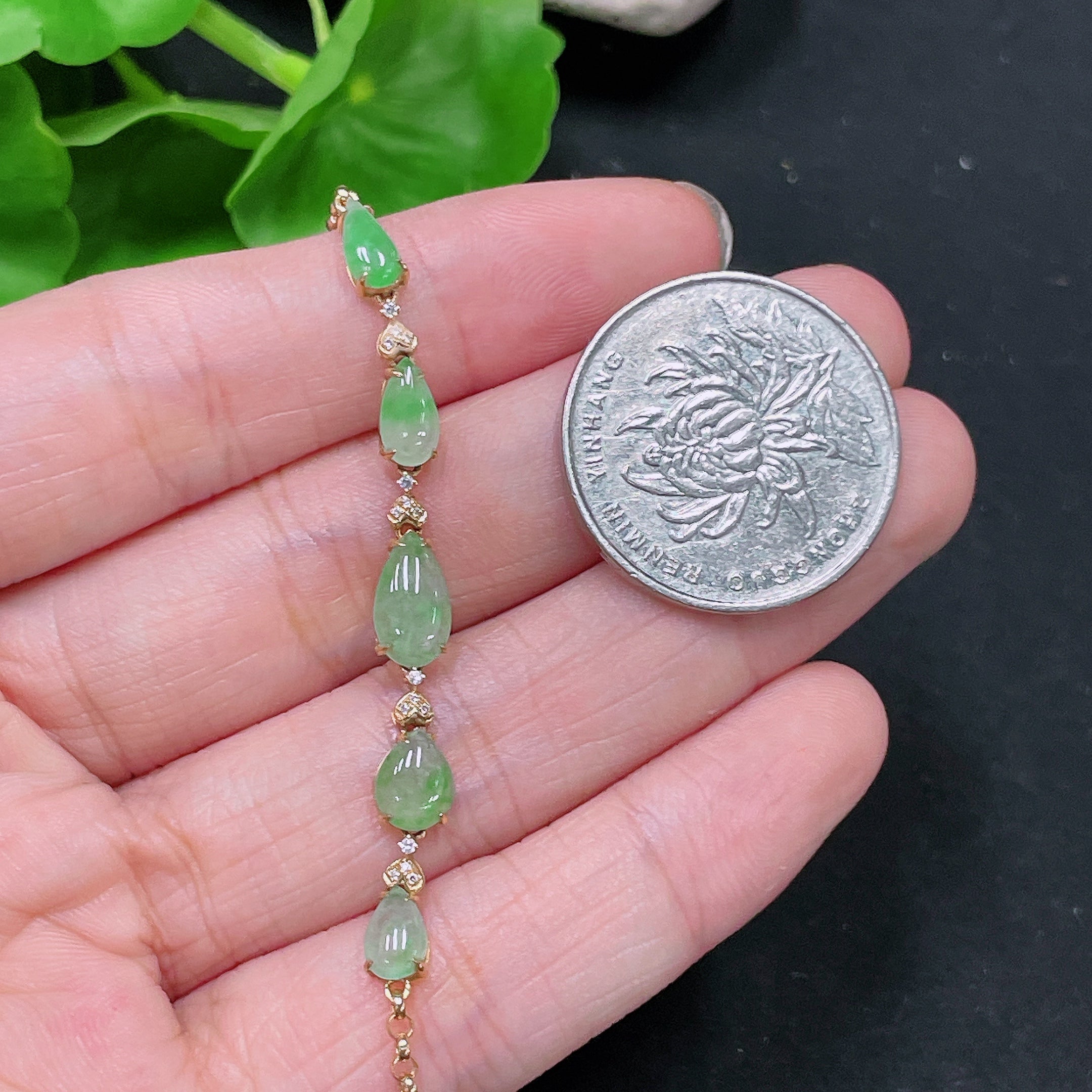 Jadeite Inlaid Bracelet 18K Gold Total Weight Approx. 2.5g (With Diamond Accents)