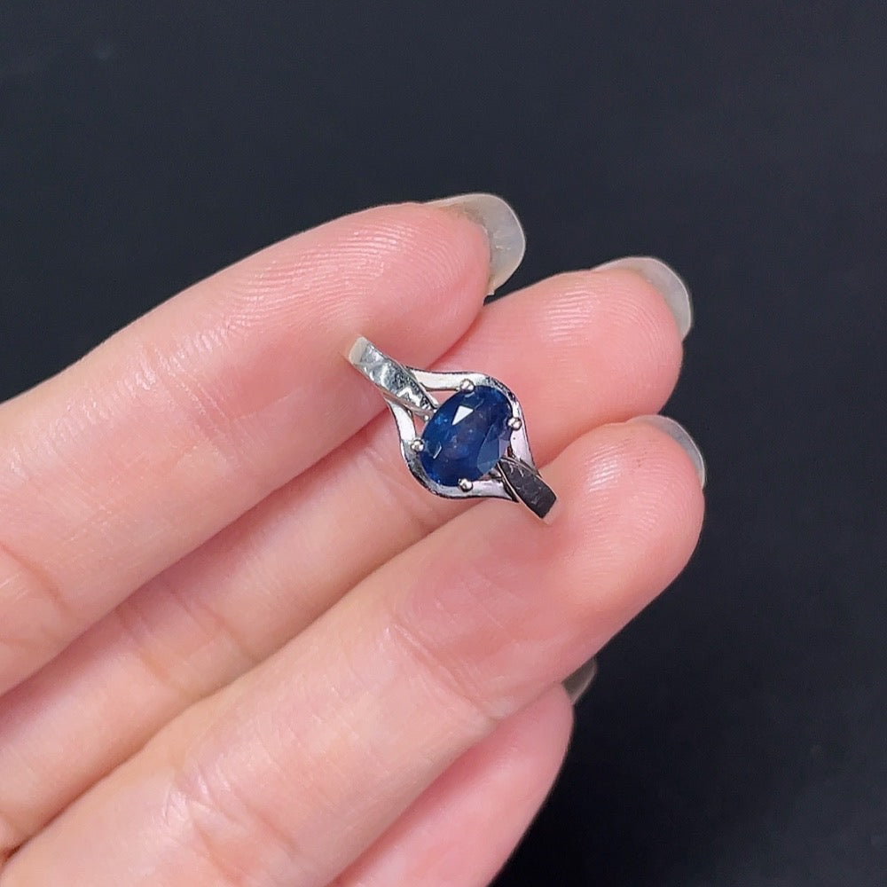 Sapphire Inlaid Ring 18K Gold