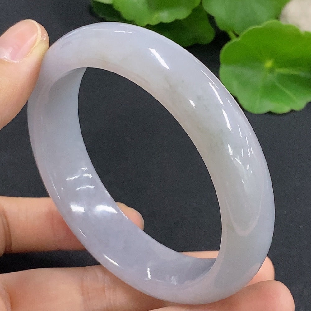 Jadeite Round Bangle