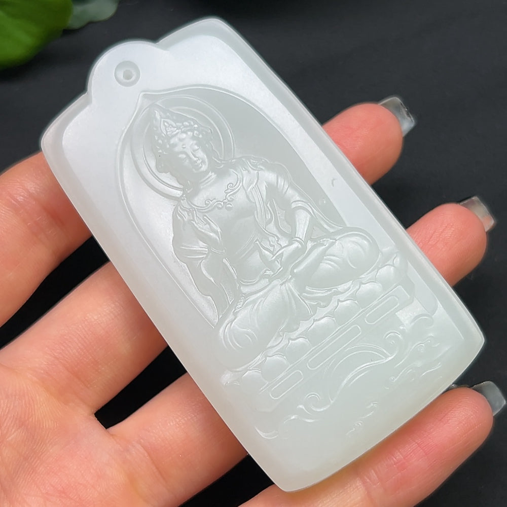 Hetian Jade Guanyin pendant necklace from HKHQ, featuring a detailed carved figure, weighs approximately 94.14g.