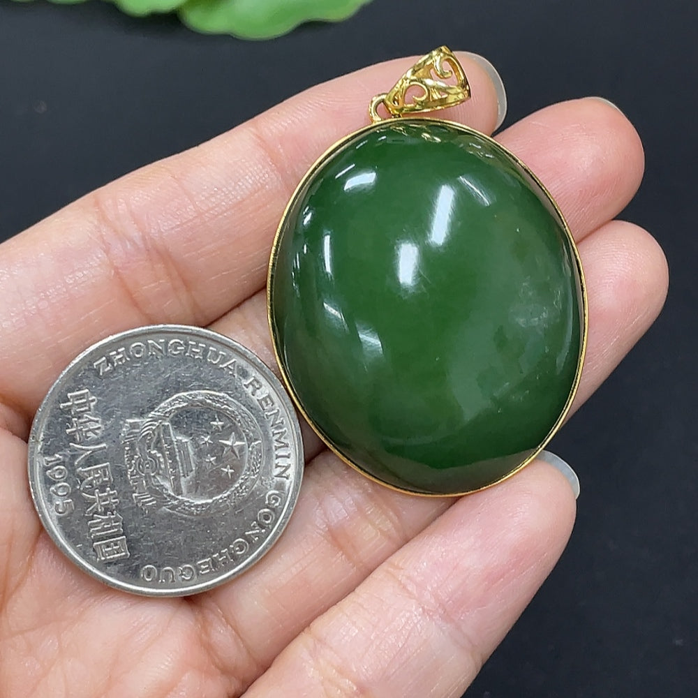 Green Hetian Jade Cabochon Pendant with 18K Gold Setting