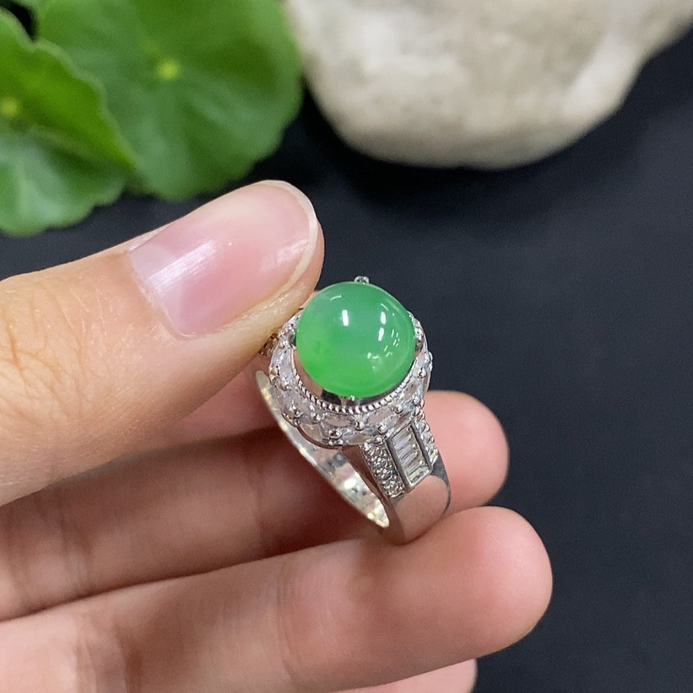 Jadeite cabochon, non-gold inlaid, total weight approx. 12.43g