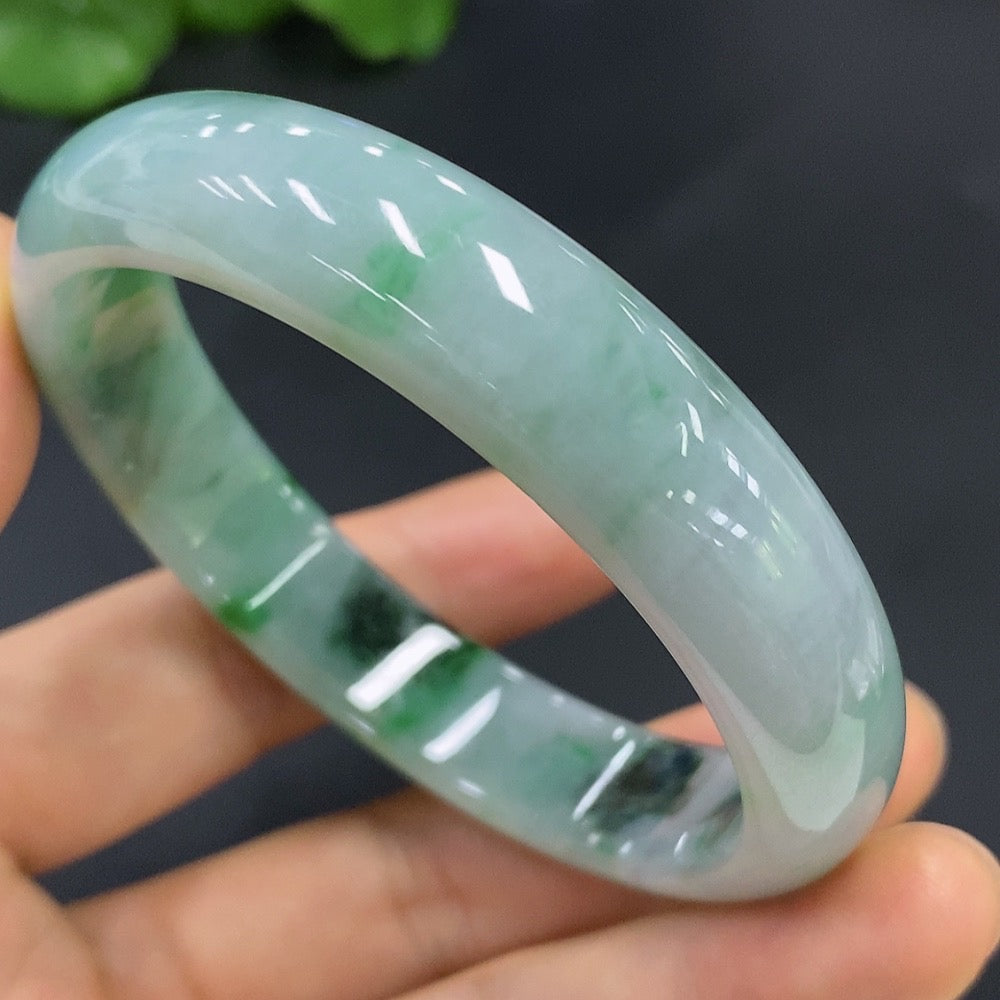 Jadeite Round Bracelet Size 55.3 with Other Mineral Components Total Weight 47.221g