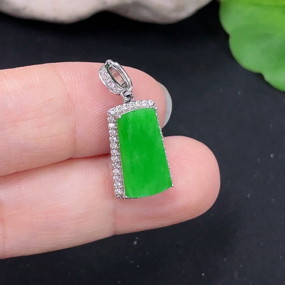 Jadeite Plain Pendant Mounting Pendant 18K Gold with Diamond Total Weight Approx. 2.15g