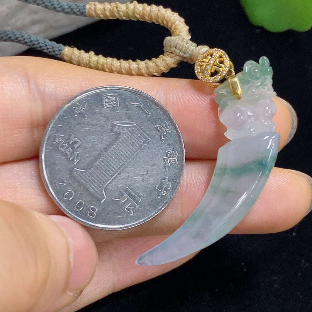 Jadeite Dragon Tooth Pendant (Incl. Cord) 18k Set with Diamonds